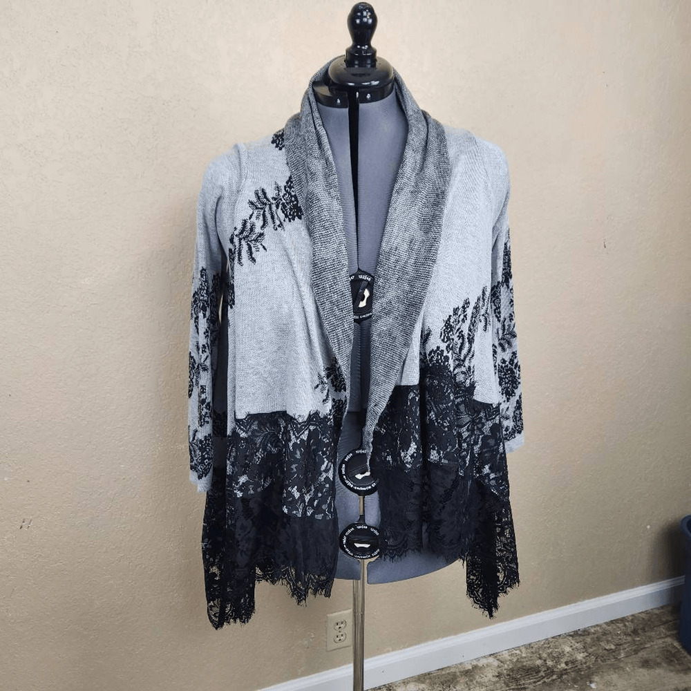Ellie and Kate Gray Knit Wrap with Black Eyelash Lace One Size (6984)